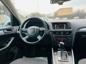 Audi Q5 (ver-2-0-tdi-quattro-s--tronic)