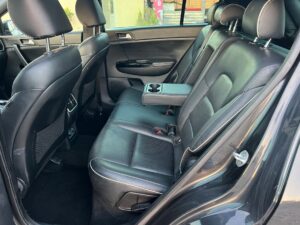 Kia Sportage (ver-2-0-crdi-awd-aut-gt-line)