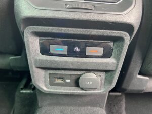 Volkswagen Tiguan (ver-2-0-tdi-scr-4motion-dsg-highline)