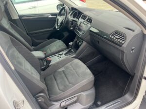 Volkswagen Tiguan (ver-2-0-tdi-scr-4motion-dsg-highline)