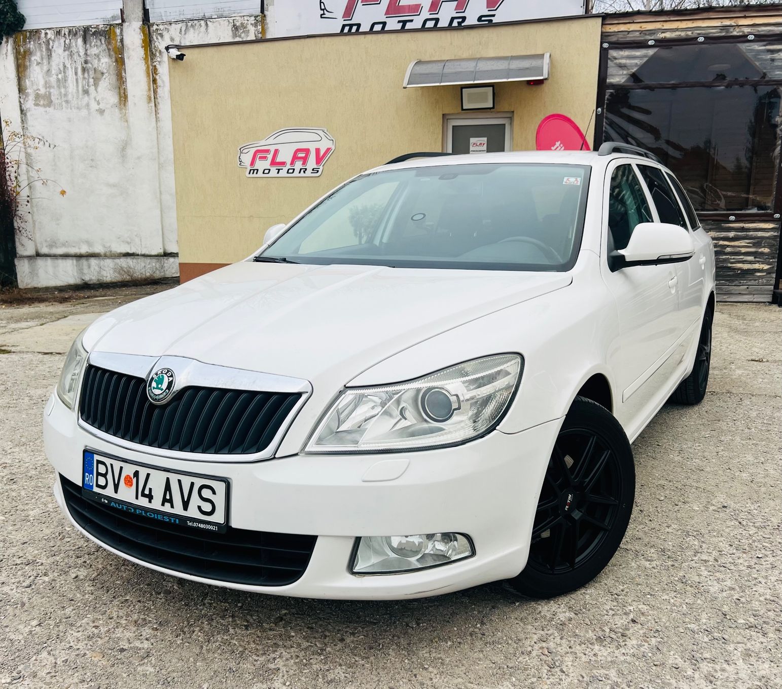 Skoda Octavia (ver-combi-1-6-tdi-dpf-4x4-ambition)