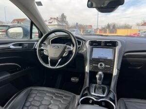 Ford Mondeo (ver-2-0-hev-vignale)